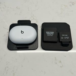 Beats Studio Buds - White